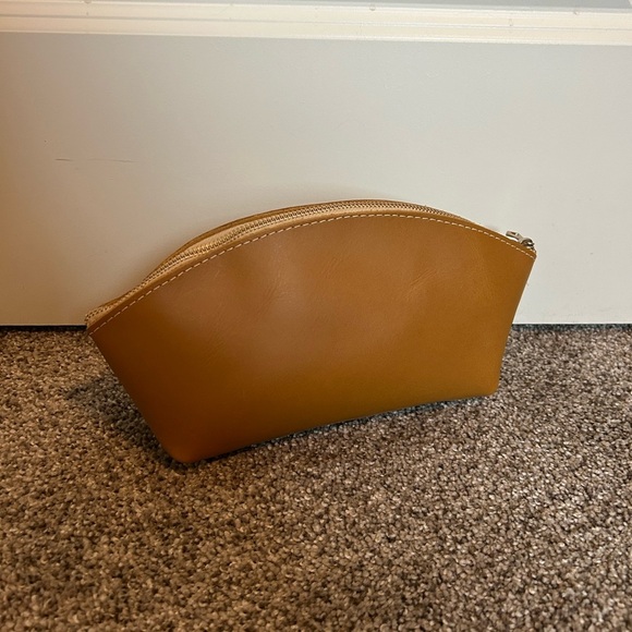 Portland leather goods total eclipse cosmetic bag in almond - Picture 1 of 4